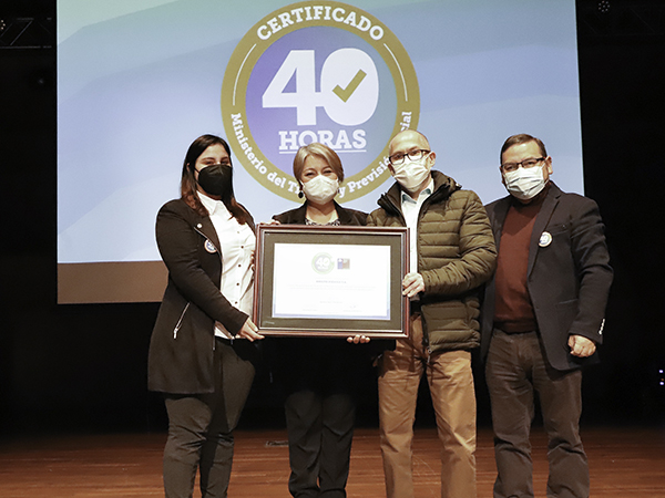 Knight Piésold Chile Receives "40-hour Seal" Certification