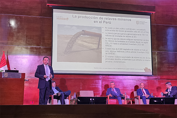 Knight Piésold Peru Presents Circular Economy in Mining at IIMP "Jueves Minero" Event